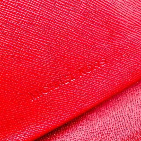 EUC Michael Kors Jet Set Travel MK Logo & Floral Print Wristlet Wallet - Picture 15 of 16